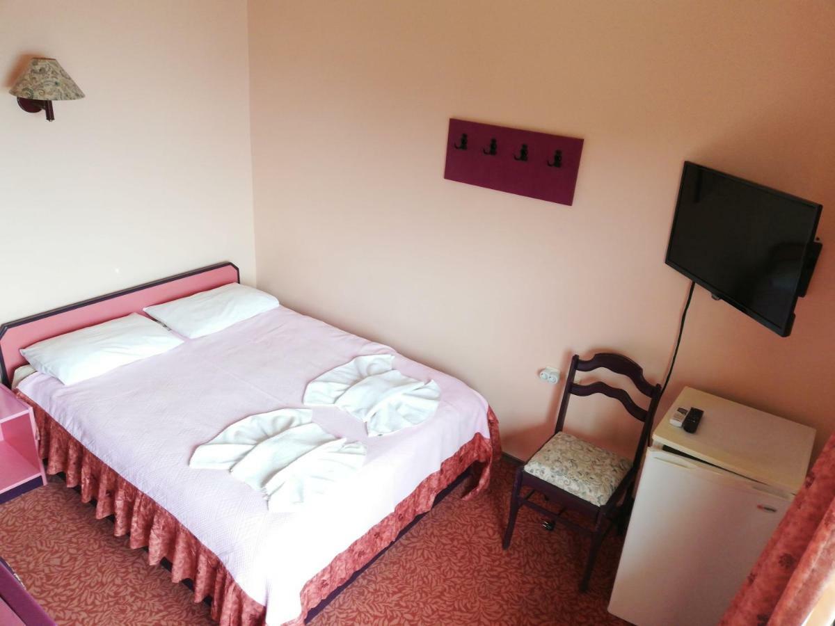 Teras Motel Фоча Экстерьер фото
