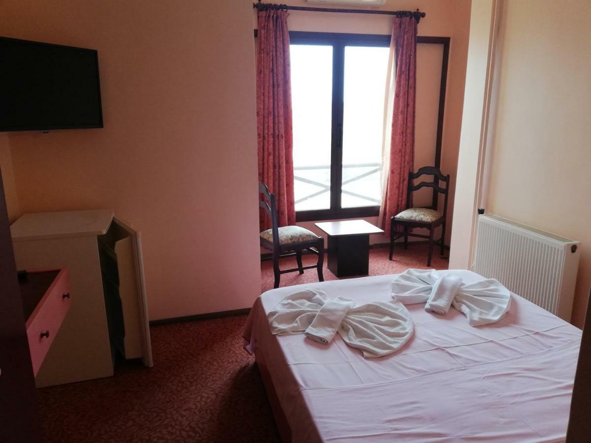 Teras Motel Фоча Экстерьер фото