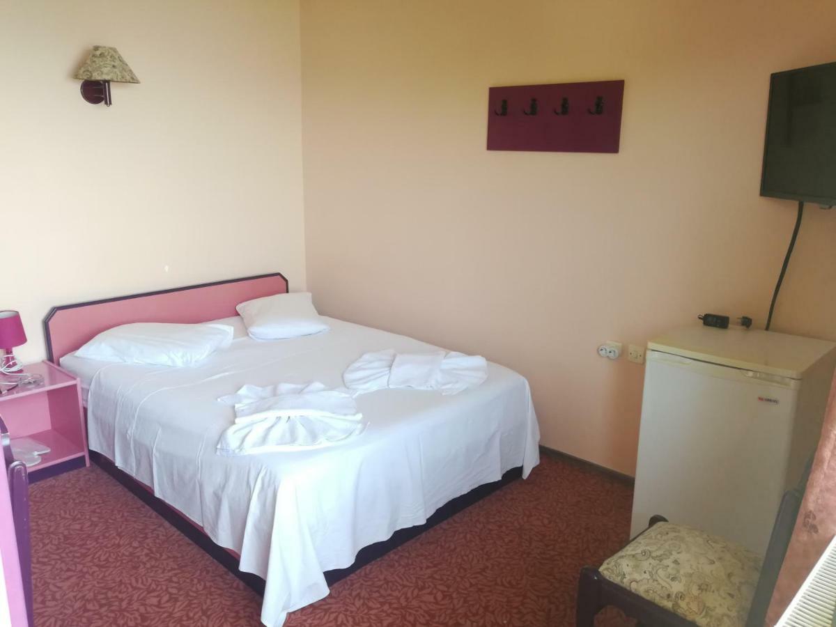 Teras Motel Фоча Экстерьер фото